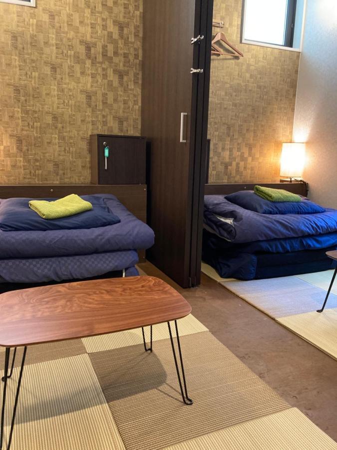 Hostel HIDEAWAY Tokio Buitenkant foto